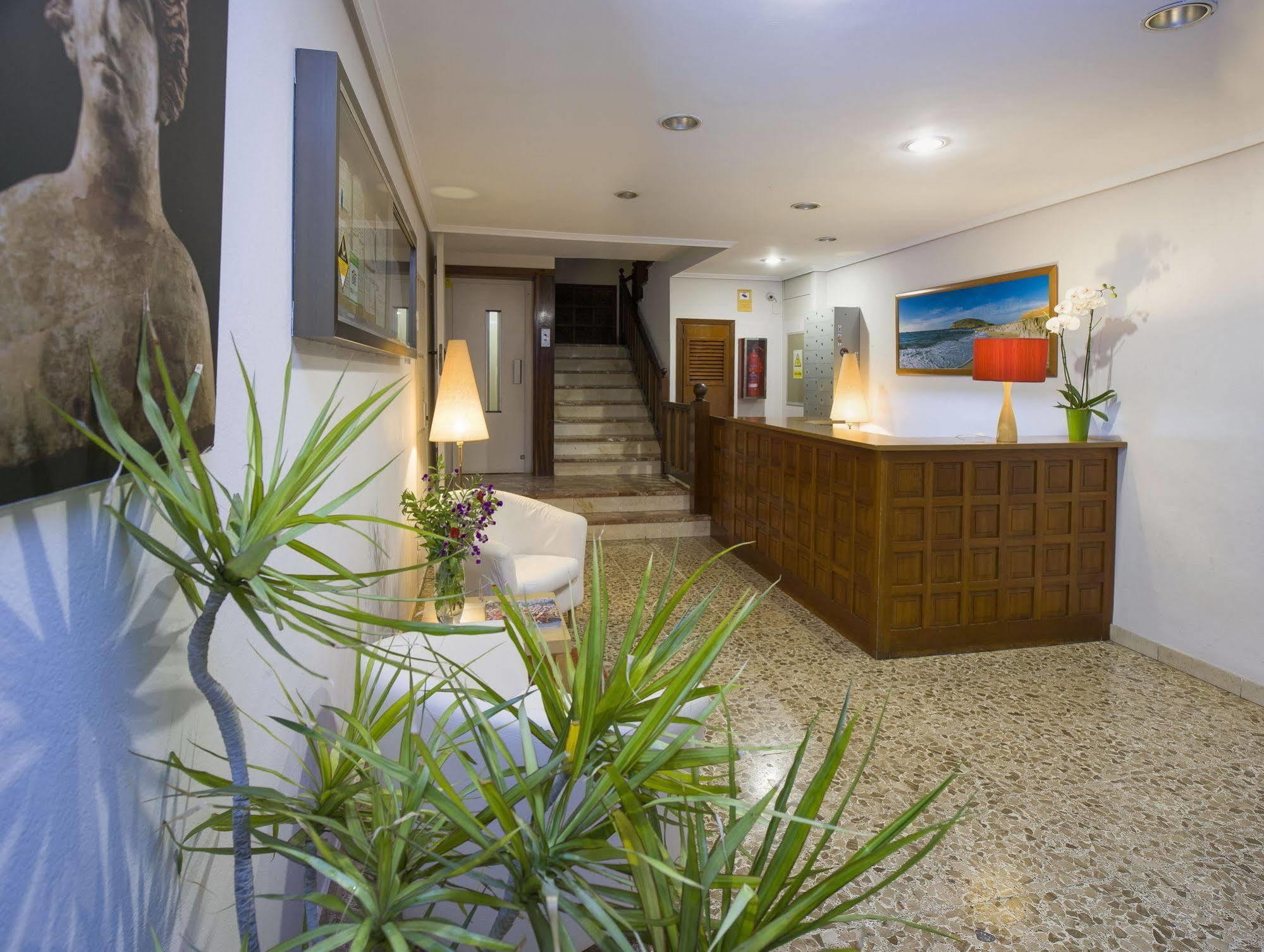 Cana Rita Apartamentos San Antonio  Luaran gambar